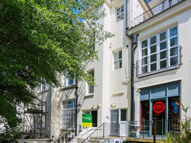 Flat for sale in Brunswick, Brighton & Hove