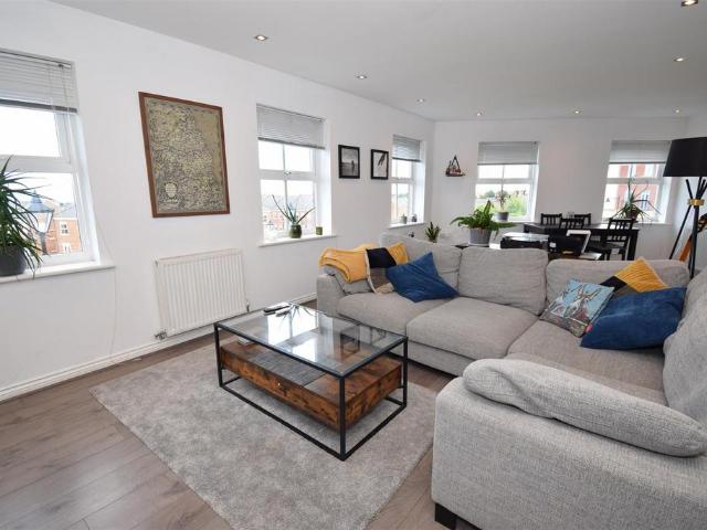 Flat for sale in Westoe, South Shields
