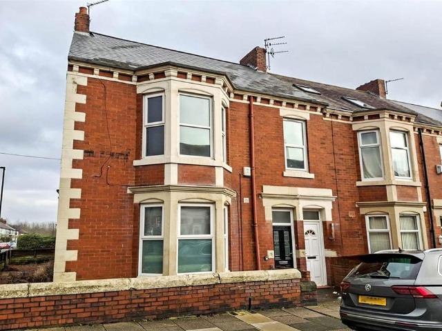 Flat for sale in Heaton, Isle Of Man