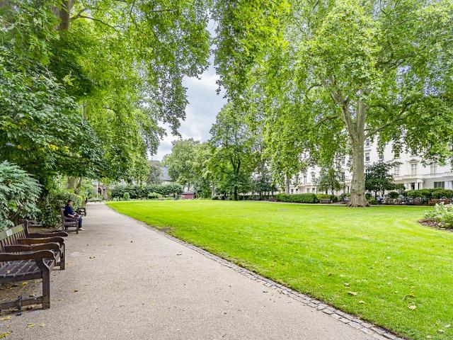 Flat for sale in Pimlico, Isle Of Man