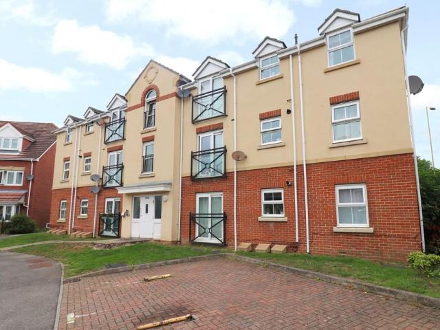 Flat for sale in Helford, Hampshire