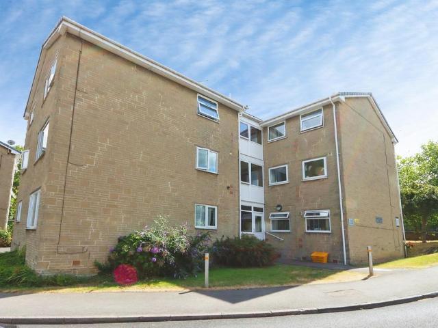 Flat for sale in Norfolk Park, South Yorkshire