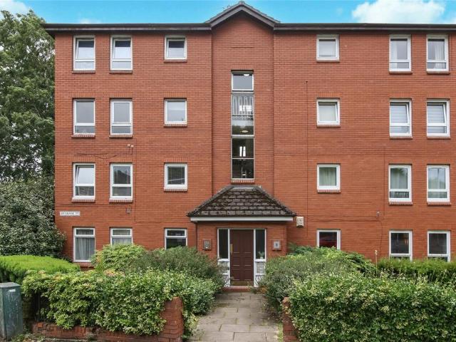 Flat for sale in Battlefield, Scotland