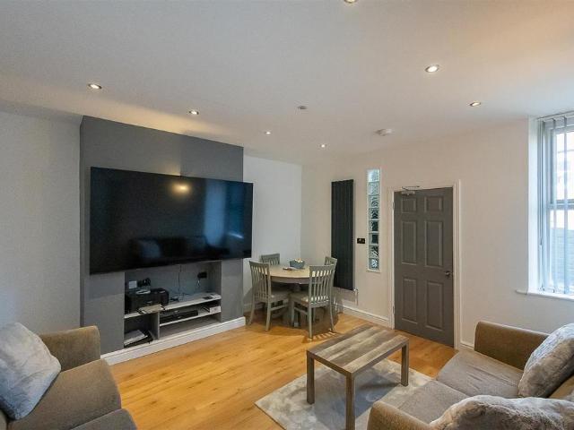 Flat for sale in Heaton, Isle Of Man