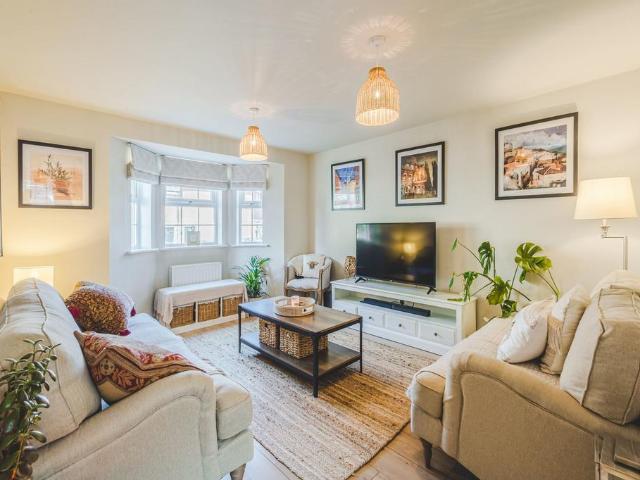 Flat for sale in Redhouse, Abbey Mead