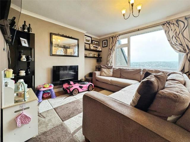 Flat for sale in Plaidy, Looe