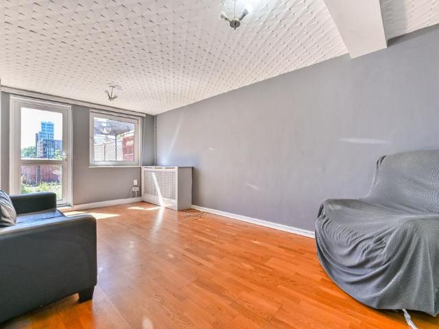 Flat for sale in West Hackney, Greater London