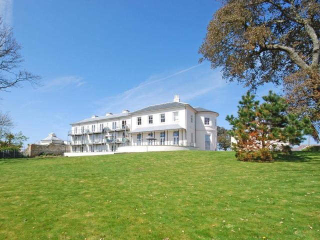 Flat for sale in Falmouth, Cornwall