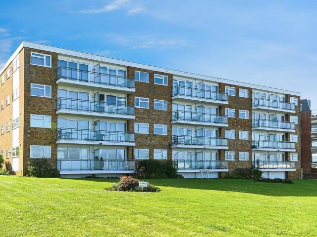 Flat for sale in Old Hunstanton, King's Lynn and West Norfolk