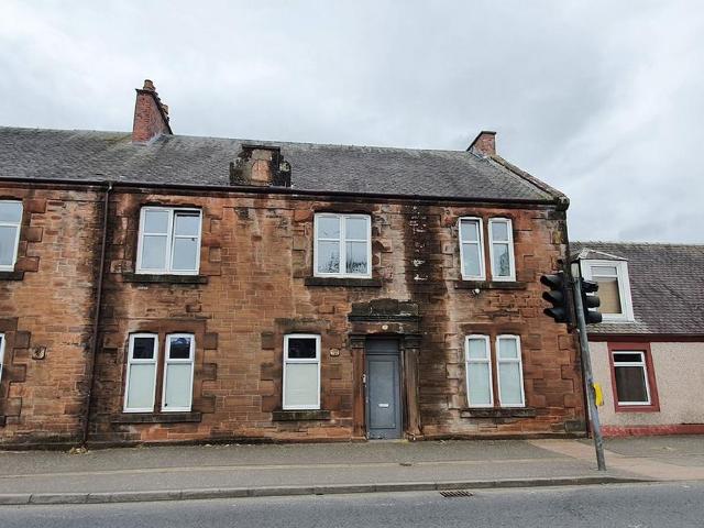 Flat for sale in Darvel, Scotland