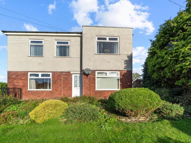 Flat for sale in Newton-le-Willows, St Helens