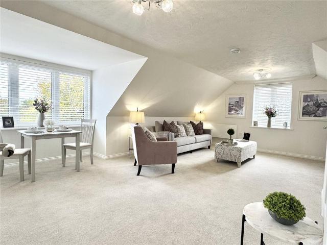 Flat for sale in Swanley, The Butts