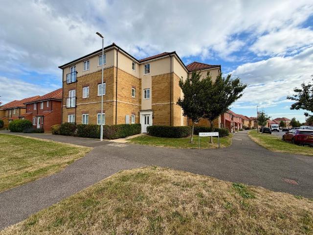 Flat for sale in Ash, Kent
