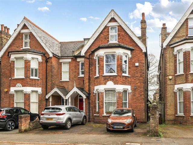 Flat for sale in Greater London