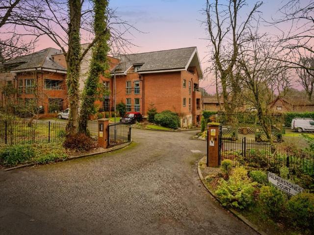 Flat for sale in Heaton, Lee Bank