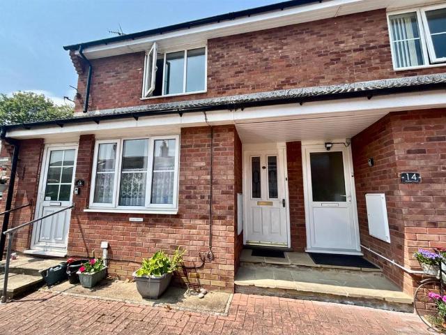Flat for sale in Hornsea, Hull and East Yorkshire
