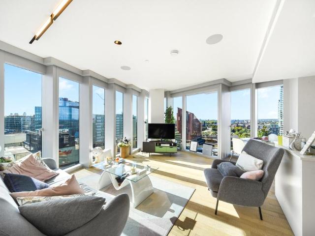 Flat for sale in Stratford Marsh, Isle Of Man