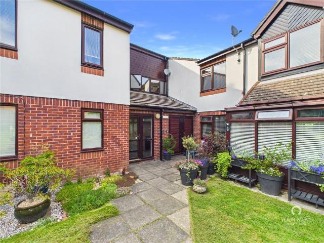 Flat for sale in Broomley and Stocksfield, Stocksfield