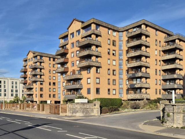 Flat for sale in Weston-super-mare, North Somerset