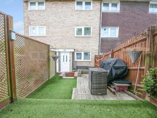 Flat for sale in Isle Of Man