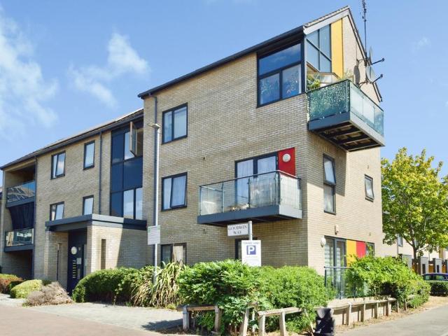Flat for sale in Harold Hill, Greater London