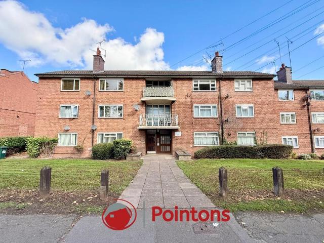 Flat for sale in Coundon, West Midlands