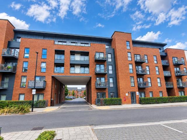 Flat for sale in Woolston, City Of Southampton