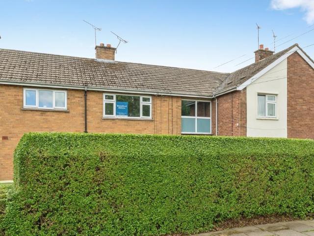 Flat for sale in Upton-by-Chester, Two Mills