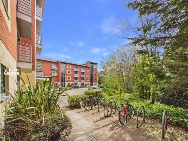Flat for sale in Bournbrook, West Midlands