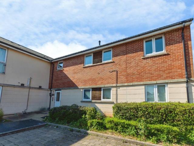Flat for sale in Port Marine, Portishead