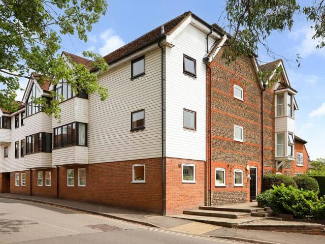 Flat for sale in Mount Pleasant, Fole