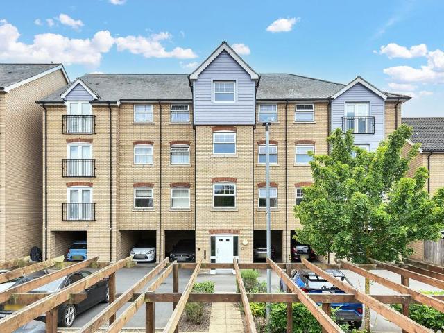 Flat for sale in Barway, Cambridgeshire