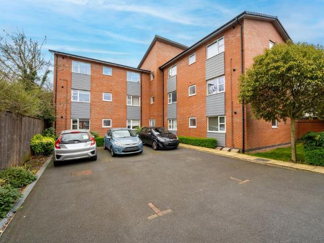 Flat for sale in Attenborough, East Midlands