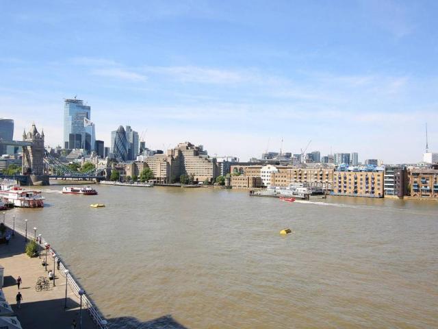 Flat for sale in Bermondsey, Isle Of Man