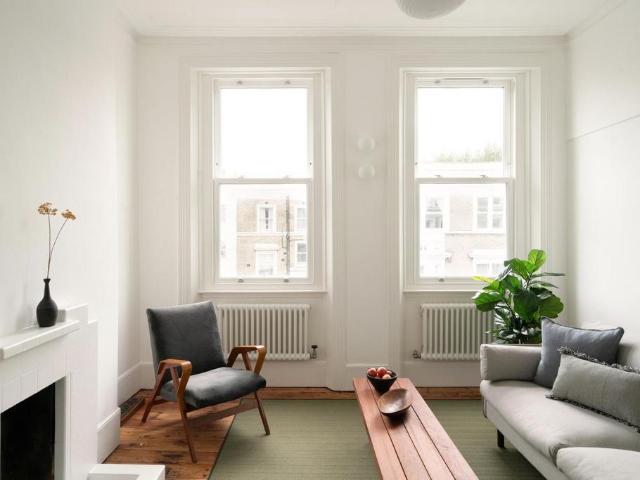 Flat for sale in West Kensington, Greater London
