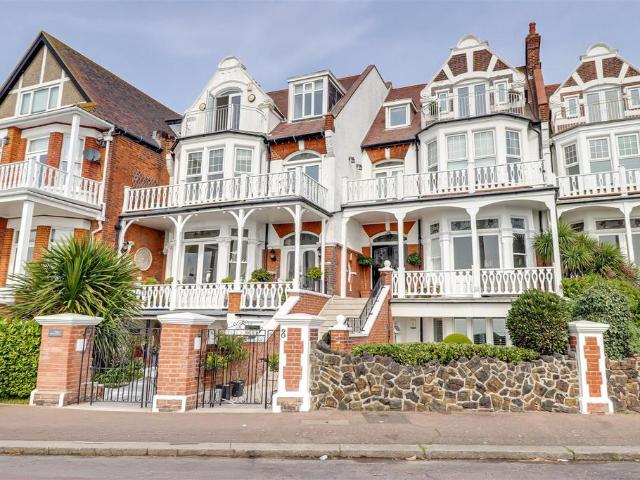 Flat for sale in Alton Barnes, Isle Of Man