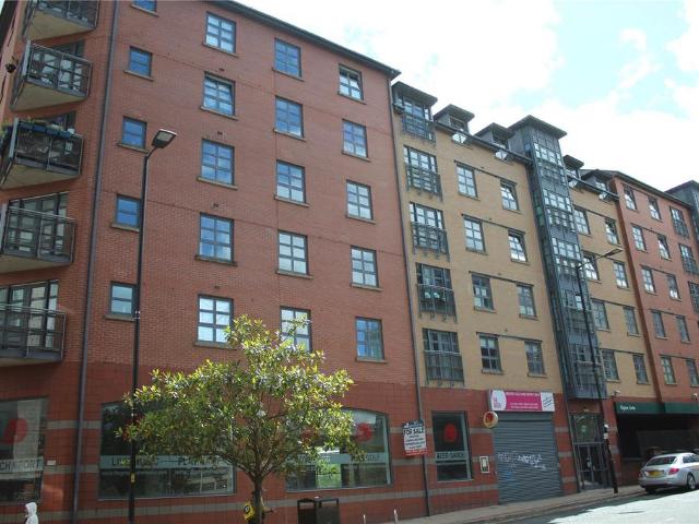 Flat for sale in City Centre, Georgia
