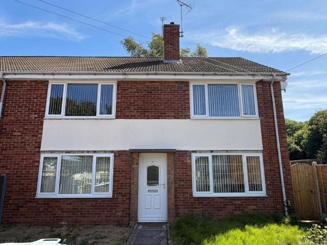 Flat for sale in Shireoaks, Costhorpe