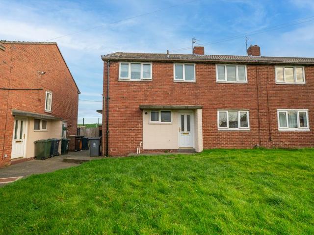 Flat for sale in New York, Isle Of Man