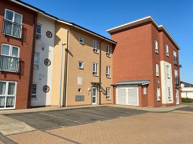 Flat for sale in Dudley Port, Tipton