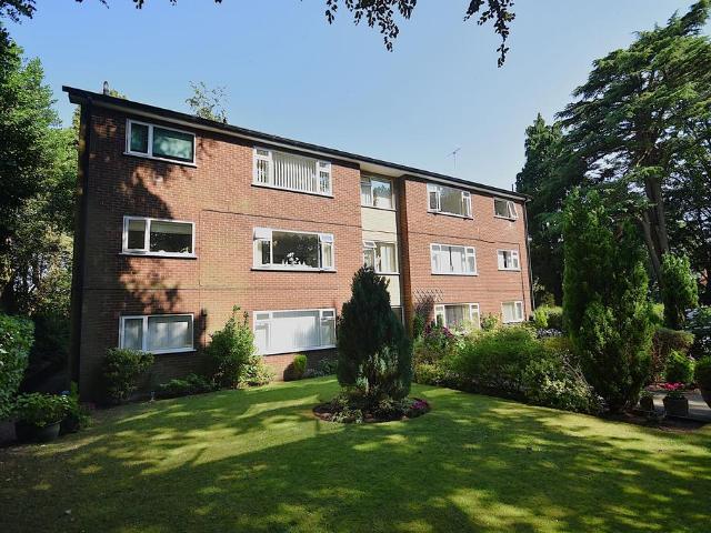 Flat for sale in Bollinbrook, Macclesfield