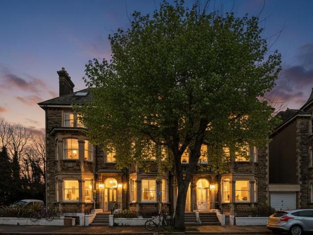 Flat for sale in Aldrington