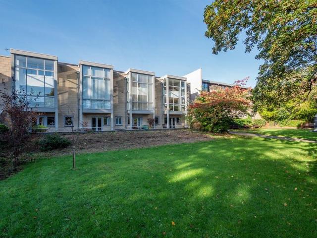 Flat for sale in Knutsford, Cheshire East
