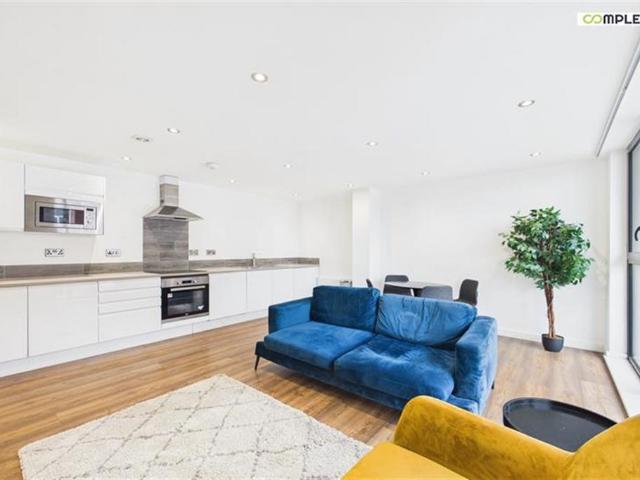 Flat for sale in Higher Broughton, Salford