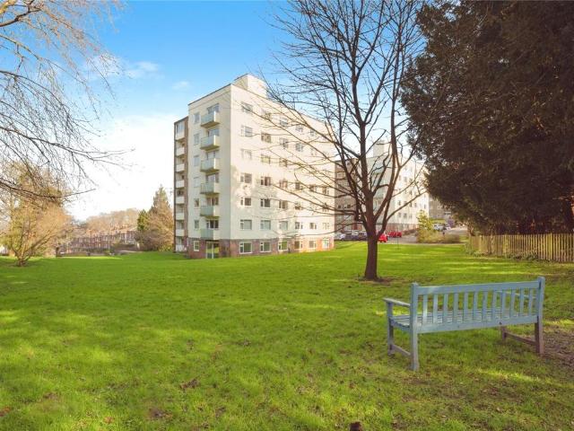 Flat for sale in St James, Sandown Park