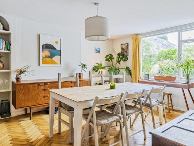 Flat for sale in Strode, Devon