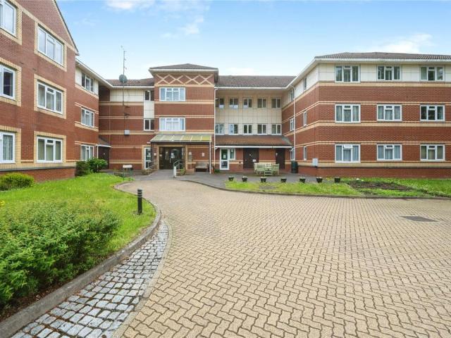 Flat for sale in Mansbridge, City Of Southampton