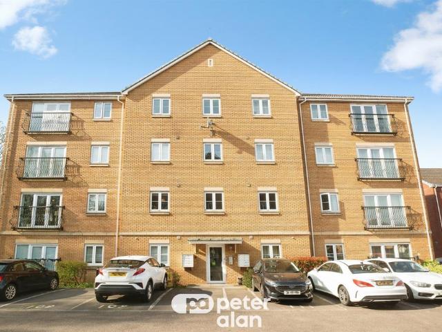 Flat for sale in Wyncliffe Gardens, Falcon Lodge