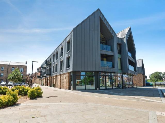 Flat for sale in North Town, Rumwell
