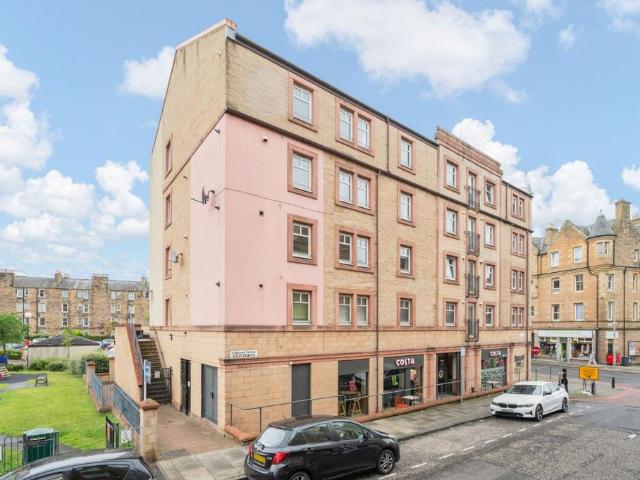 Flat for sale in Gorgie/Dalry, Scotland